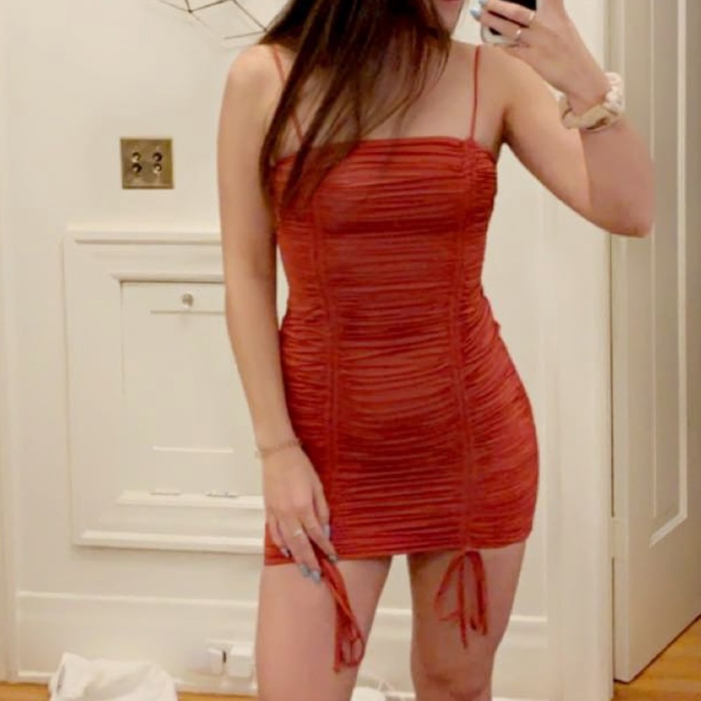 Tiger Mist Ruched Dress - Picture 4 of 7